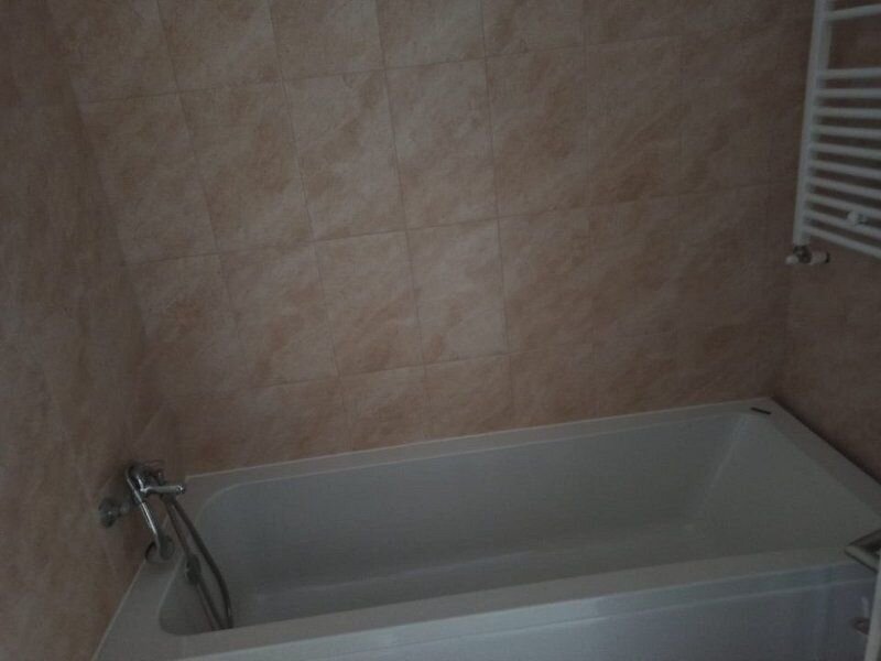 Dealul Cucului, sect.4/ zona Mall Grand Arena, 3cam.dec/  parc T.Arghezi